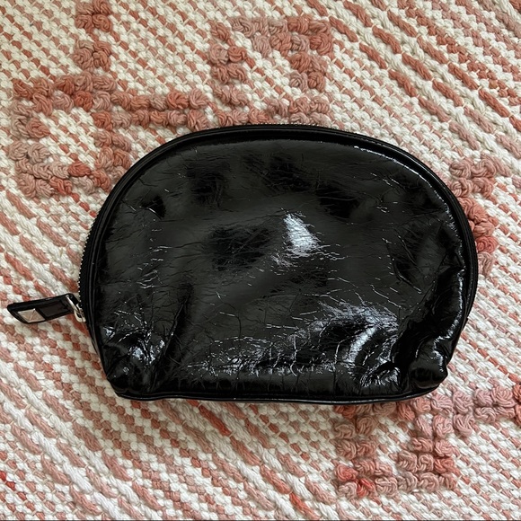 Set of three Betsey Johnson zipper pouches - Picture 9 of 14